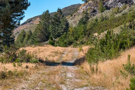 Photo of property in 5 Glacier Way, Glenorchy, 9372