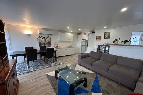 Photo of property in 1/33f Springs Road, Parakai, 0830