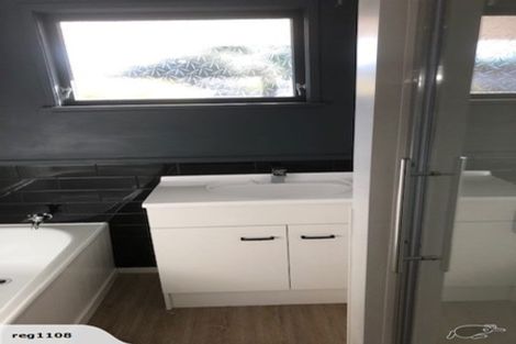 Photo of property in 212 Sandwich Road, St Andrews, Hamilton, 3200