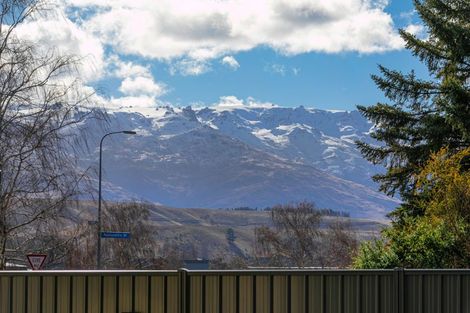 Photo of property in 16 Leitrum Street, Cromwell, 9310