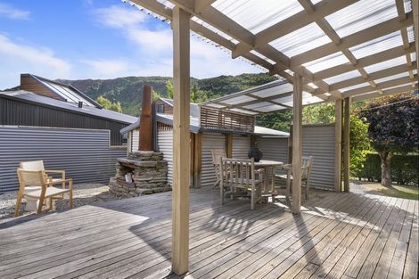 Photo of property in 20 Centennial Avenue, Arrowtown, 9302