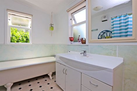 Photo of property in 605 Willowpark Road South, Akina, Hastings, 4122