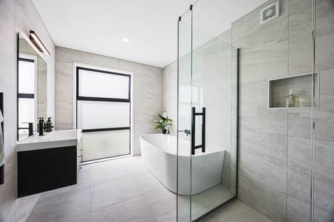 Photo of property in 9 Johnson Place, Stillwater, Silverdale, 0993