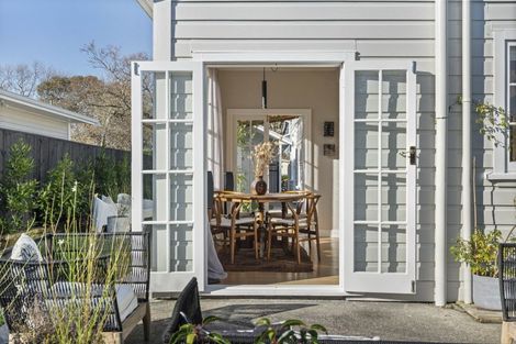 Photo of property in 206 Main Street, Greytown, 5712