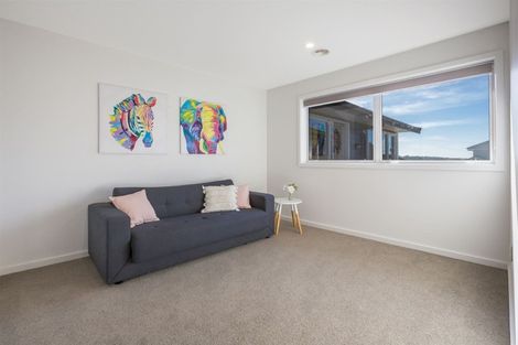 Photo of property in 14 Ken Douglas Drive, Aotea, Porirua, 5024