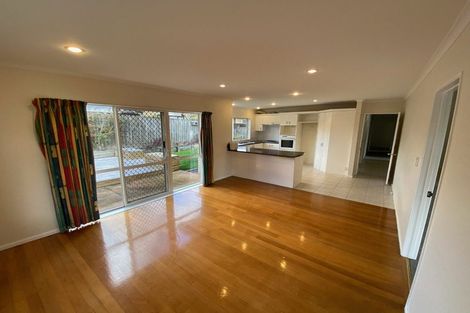 Photo of property in 14 Glencullen Place, Dannemora, Auckland, 2016