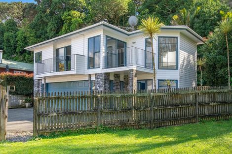 Photo of property in 3a Mckenzie Avenue, Arkles Bay, Whangaparaoa, 0932