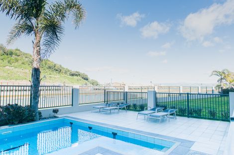 Photo of property in 112/2 Reads Quay, Gisborne, 4010