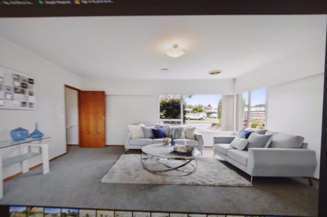 Photo of property in 20 Sunnypark Avenue, Rosehill, Papakura, 2113