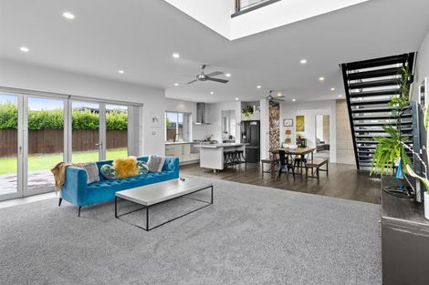 Photo of property in 24 Okarito Avenue, Levin, 5510