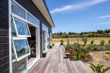 Photo of property in 19 Cotterville Crescent, Greytown, 5712