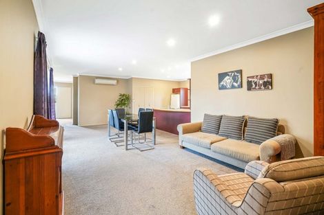 Photo of property in 28 Mclaughlins Road, Darfield, 7510