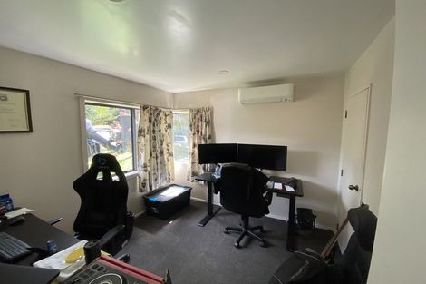 Photo of property in 18 Bush Lane, Northcote Point, Auckland, 0627