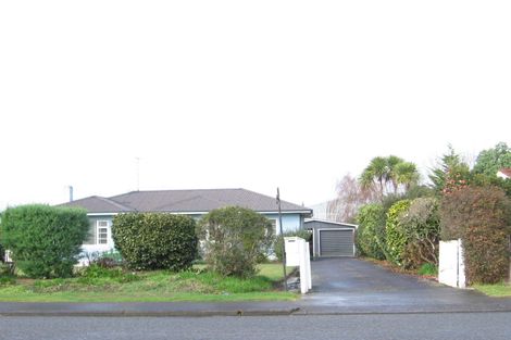 Photo of property in 202 Mcleod Street, Camberley, Hastings, 4120