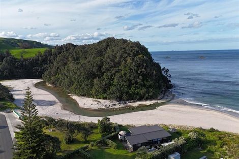 Photo of property in 42 Fishermans Bend, Whiritoa, Whangamata, 3691