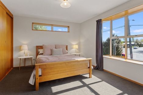 Photo of property in 33 Sabys Road, Halswell, Christchurch, 8025