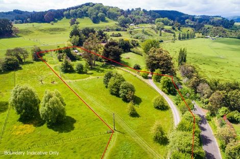 Photo of property in 1447a Pohangina Road, Pohangina, Ashhurst, 4884