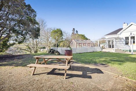 Photo of property in 64 Stanners Street, Eltham, 4322