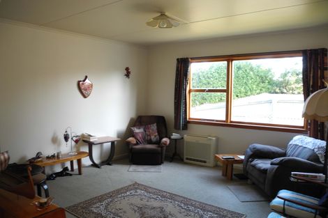 Photo of property in 56 Belt Street, Waimate, 7924