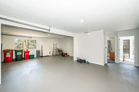 Photo of property in 3 Atua Street, Waikanae Beach, Waikanae, 5036