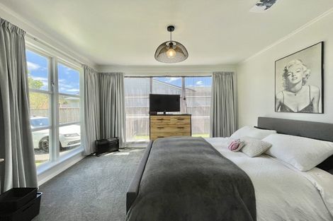 Photo of property in 12 Argyle Grove, Trentham, Upper Hutt, 5018