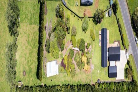 Photo of property in 244 Corbett Road, Paraite, New Plymouth, 4373