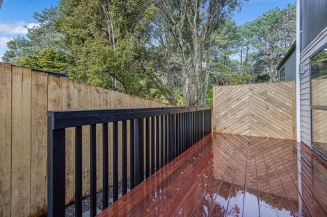 Photo of property in 25c Lavery Place, Sunnynook, Auckland, 0632