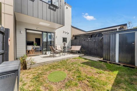 Photo of property in 7/8 Hepburn Road, Glendene, Auckland, 0602