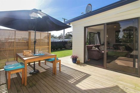 Photo of property in 19 France Street, Waiuku, 2123