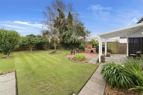 Photo of property in 32 Stackhouse Avenue, Bishopdale, Christchurch, 8053