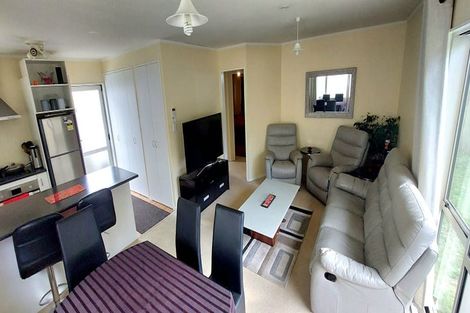 Photo of property in 194a Te Atatu Road, Te Atatu South, Auckland, 0610