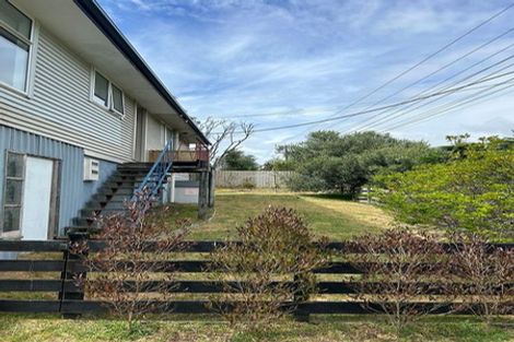 Photo of property in 2 Cheviot Street, Mangawhai Heads, Mangawhai, 0505
