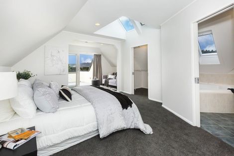 Photo of property in 7 Carlow Grove, Birchville, Upper Hutt, 5018