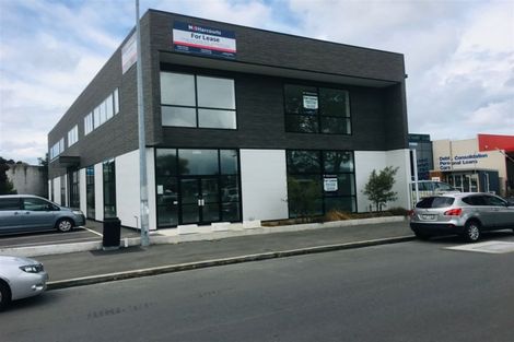 Photo of property in 1 Shirley Road, Parau, Auckland, 0604