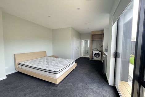 Photo of property in 2 Kumukumu Road, Long Bay, Auckland, 0630