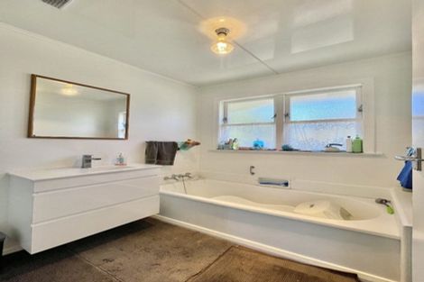 Photo of property in 11 Brees Street, Epuni, Lower Hutt, 5011