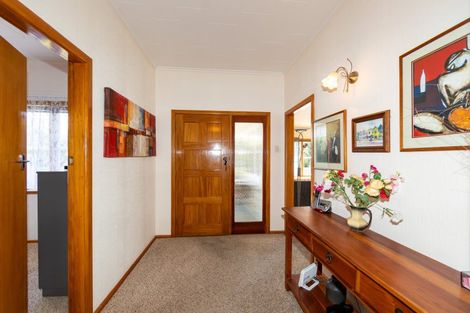 Photo of property in 49 Avenue Road, Greenmeadows, Napier, 4112