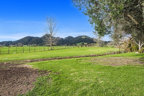 Photo of property in 44 Waipapa Road, Matarau, Whangarei, 0176