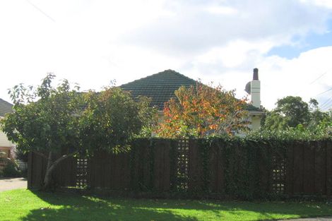 Photo of property in 16 Stellin Street, Boulcott, Lower Hutt, 5011