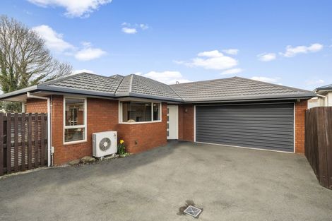 Photo of property in 33 Daniels Road, Redwood, Christchurch, 8051