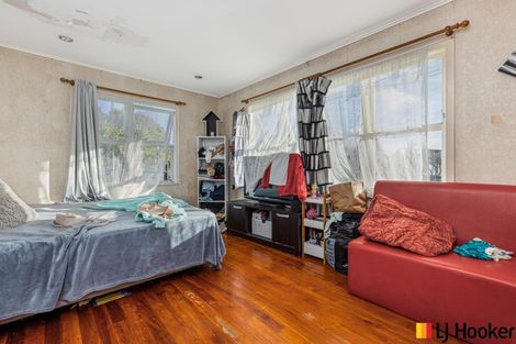 Photo of property in 8 Royal Arch Place, Rosehill, Papakura, 2113