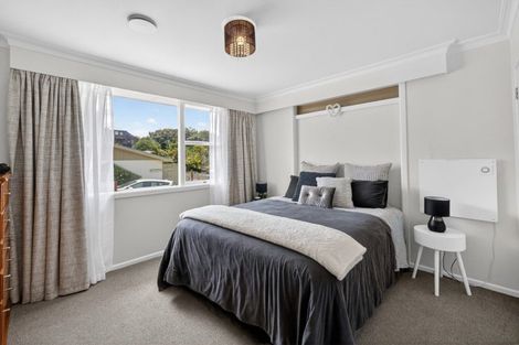 Photo of property in 2 Fern Way, Brookfield, Tauranga, 3110