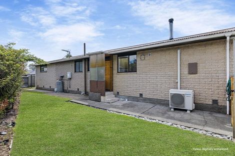 Photo of property in 76 Frensham Crescent, Woolston, Christchurch, 8062