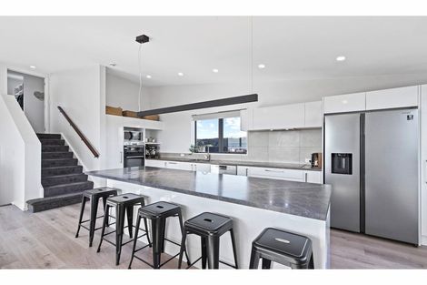 Photo of property in 34 Hawkshead Way, Westmorland, Christchurch, 8025