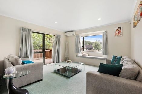 Photo of property in 320 Hill Road, The Gardens, Auckland, 2105
