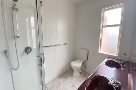 Photo of property in 103 Bolton Street, Blockhouse Bay, Auckland, 0600