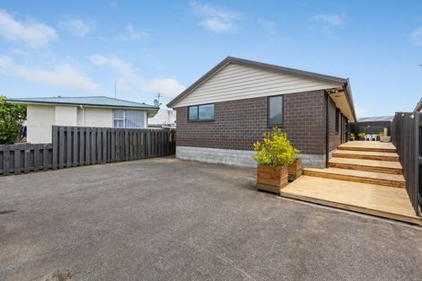 Photo of property in 8a Cutfield Street, Inglewood, 4330