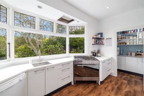 Photo of property in 47 Hackthorne Road, Cashmere, Christchurch, 8022