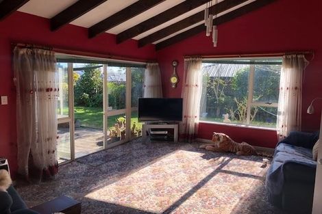 Photo of property in 290b Lake Terrace Road, Shirley, Christchurch, 8061