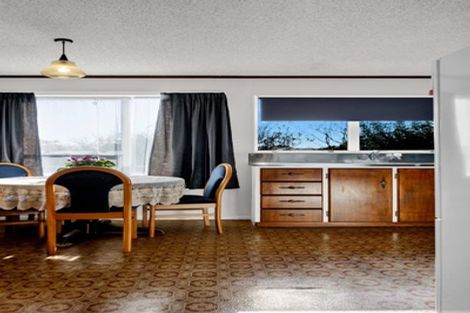 Photo of property in 21 Villa Place, Bell Block, New Plymouth, 4312